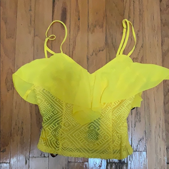 NWT bebe Lace Corset Ruffle Top in Yellow XS - Picture 4 of 7